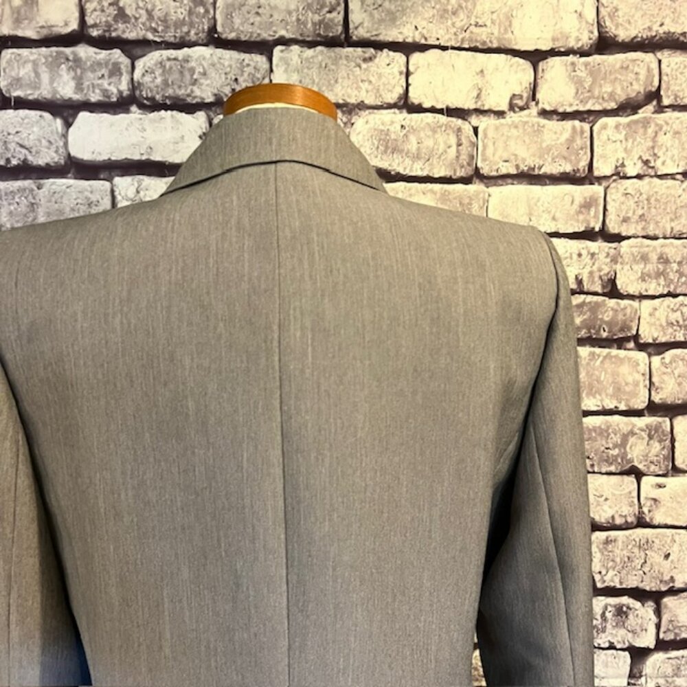 Le Suit Gray Fully Lined Button Down Jacket Size … - image 7